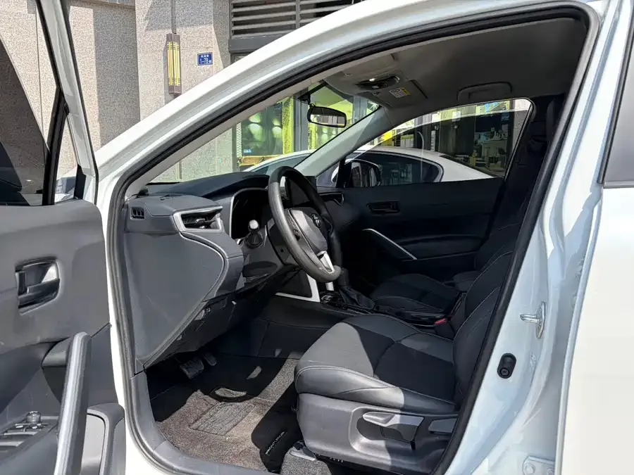 Toyota Frontlander Fenglanda 2024 2.0L CVT Elite Plus Edition 2025 — миниатюра 5