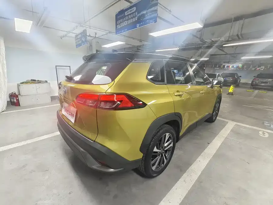 Toyota Frontlander Fenglanda 2022 2.0L CVT Luxury PLUS Edition 2022 — миниатюра 2