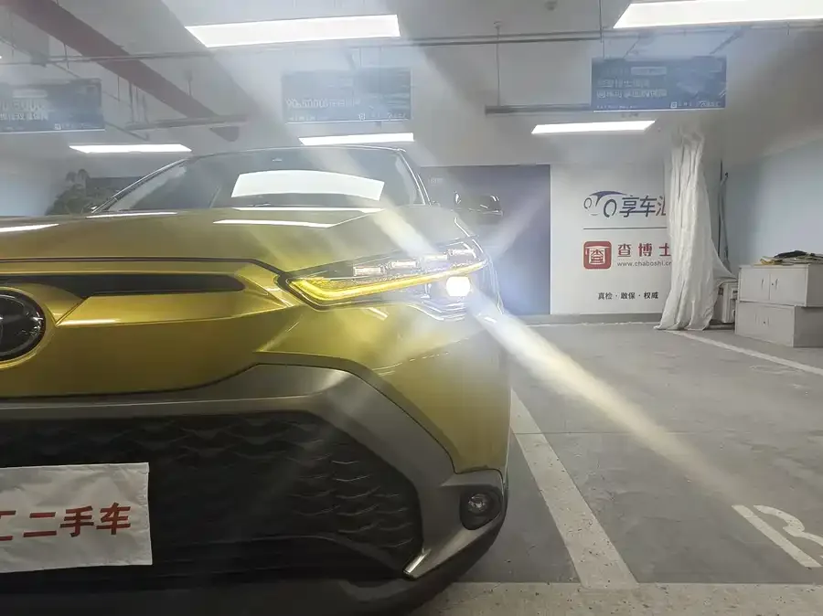 Toyota Frontlander Fenglanda 2022 2.0L CVT Luxury PLUS Edition 2022 — миниатюра 3