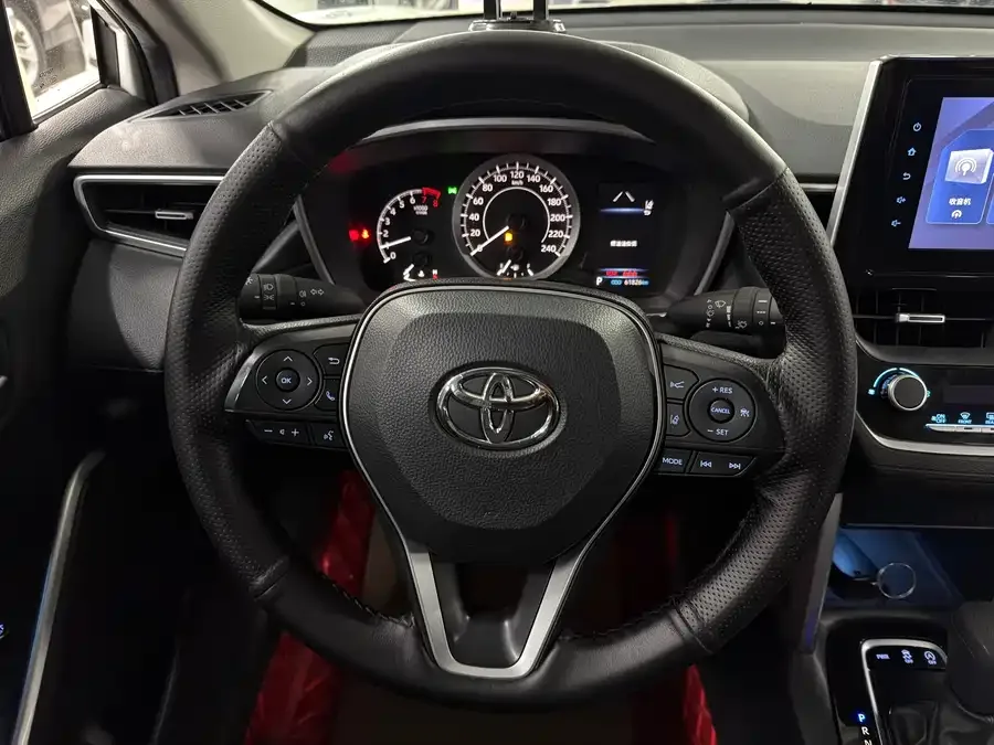 Toyota Frontlander Fenglanda 2023 2.0L CVT Luxury Edition 2023 — миниатюра 4