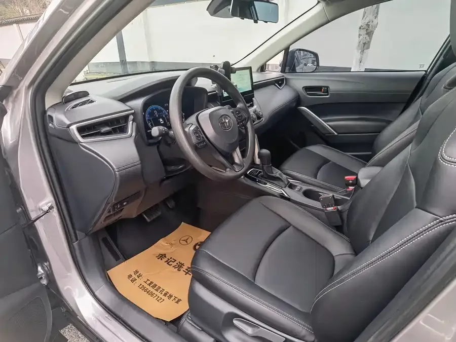 Toyota Corolla Corolla Sharp 2024 2.0L Pioneer Edition 2025 — миниатюра 3
