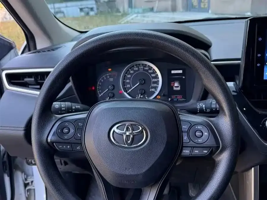 Toyota Corolla Corolla Ruifang 2022 2.0L Deluxe Edition 2022 — миниатюра 3