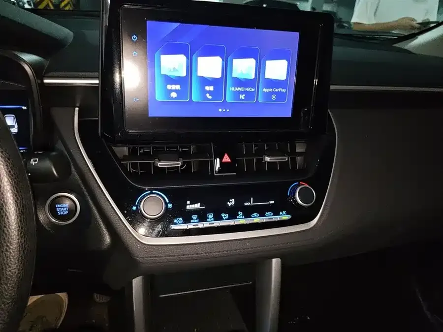 Toyota Frontlander Fenglanda 2022 2.0L CVT Leading Edition 2022 — миниатюра 3
