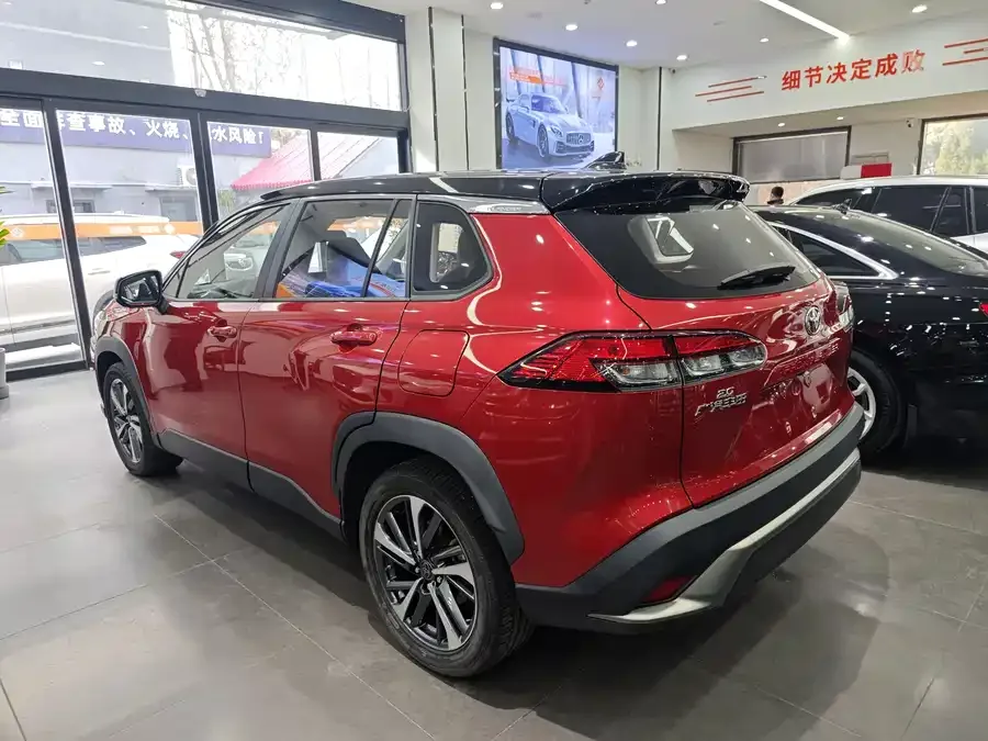Toyota Frontlander Fenglanda 2022 2.0L CVT Luxury PLUS Edition 2022 — миниатюра 5