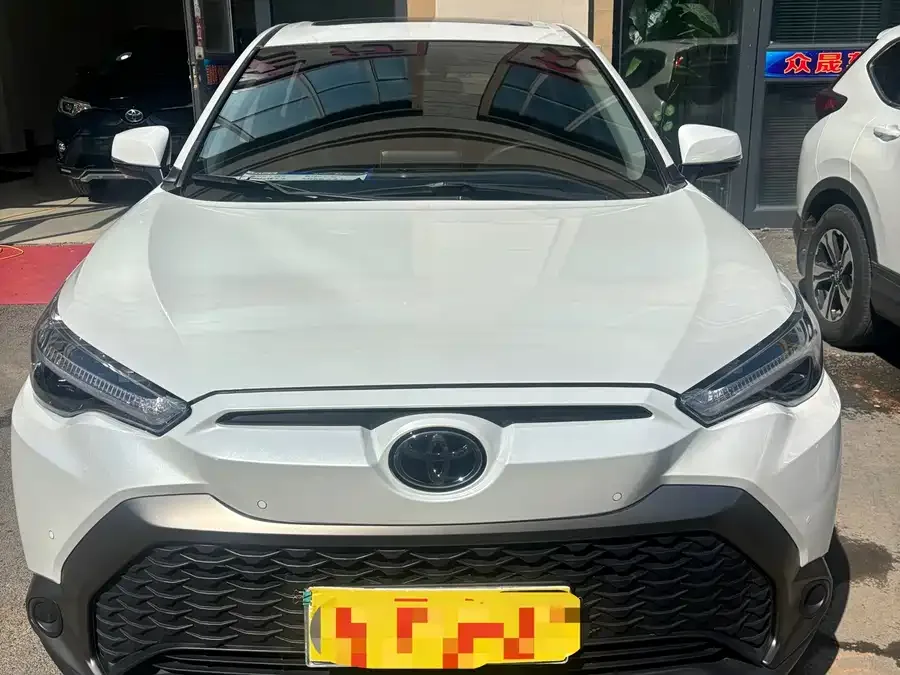 Toyota Frontlander 2022