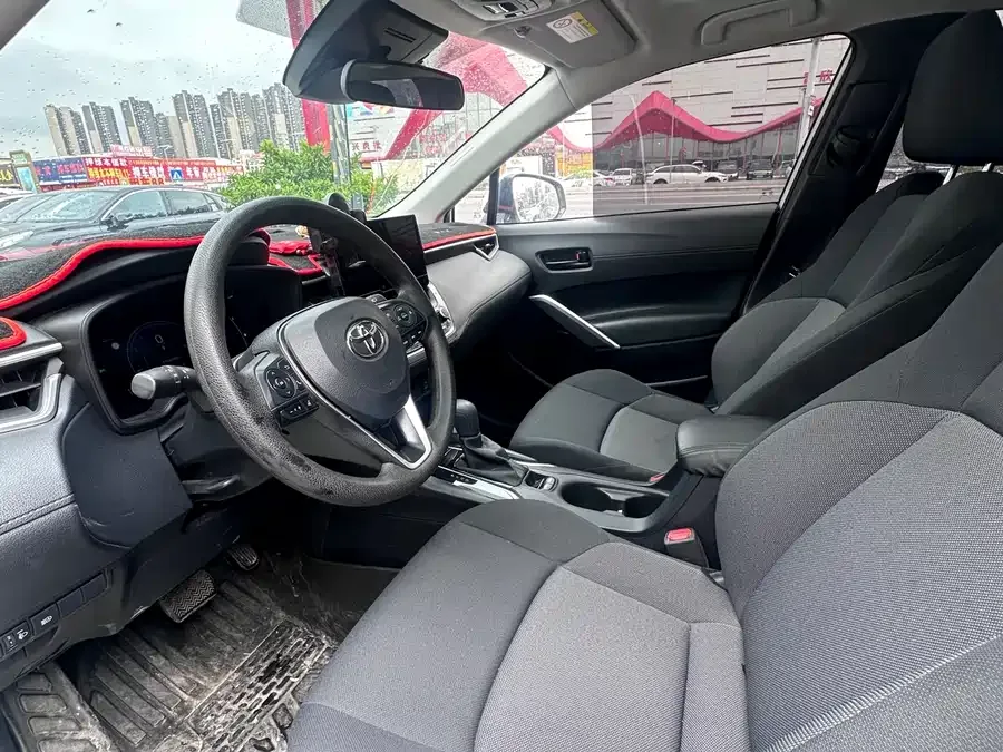 Toyota Frontlander Fenglanda 2024 2.0L CVT Leading Edition 2024 — миниатюра 4