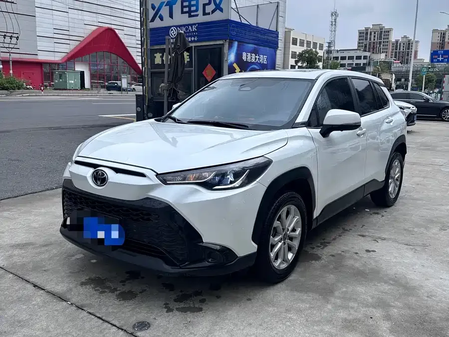 Toyota Frontlander 2024
