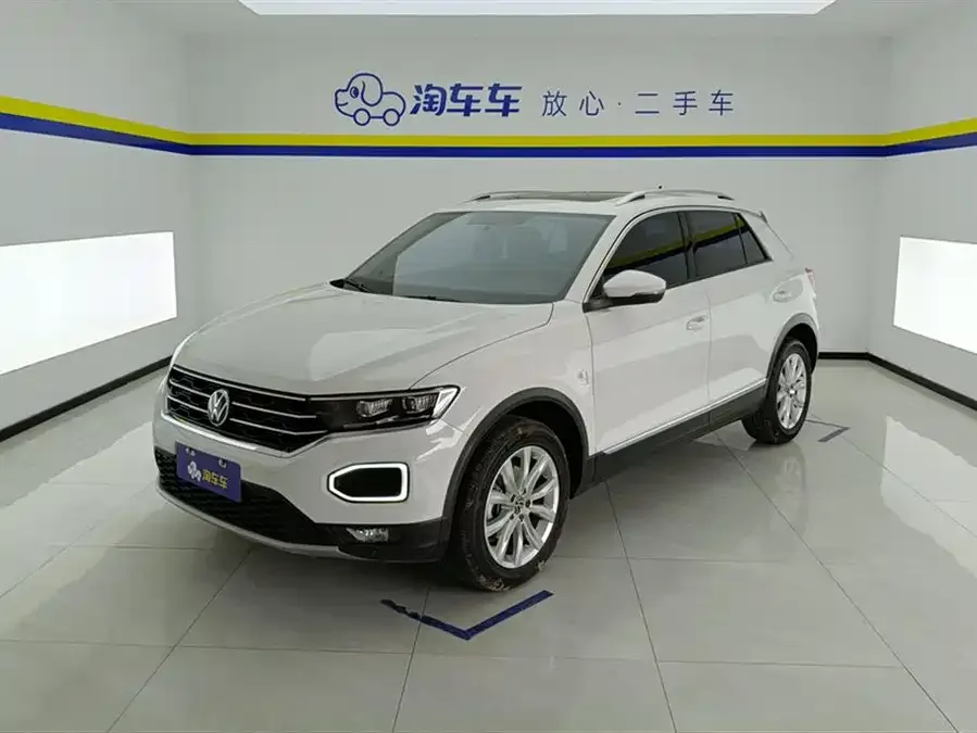 Volkswagen T-Roc T-ROC 2022 280TSI DSG 2WD Elite PLUS 2023 — фото 1, купить с доставкой в Москву