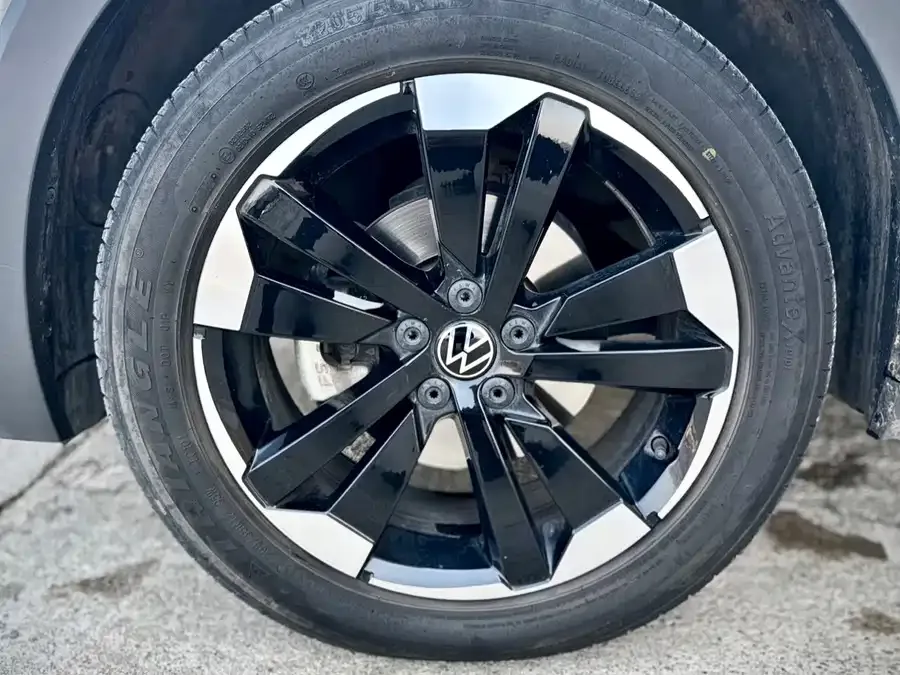Volkswagen Tacqua Tanying 2021 200TSI DSG Yuezhi Connected Edition 2022 — миниатюра 3