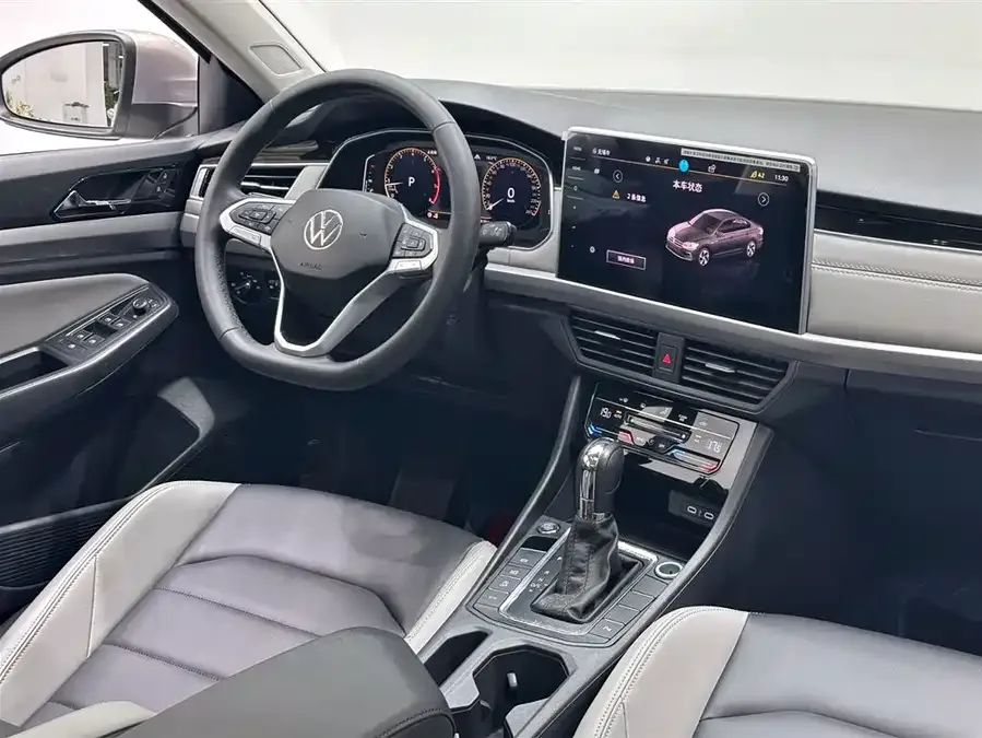 Volkswagen Bora Bora 2023 300TSI DSG Premium Edition 2023 — миниатюра 4