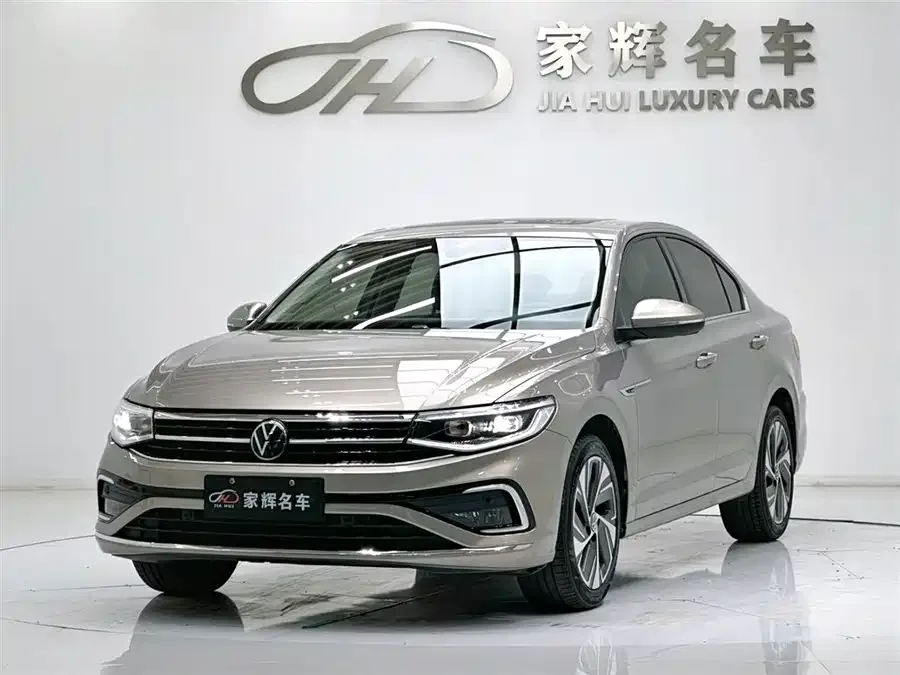 Volkswagen Bora 2023