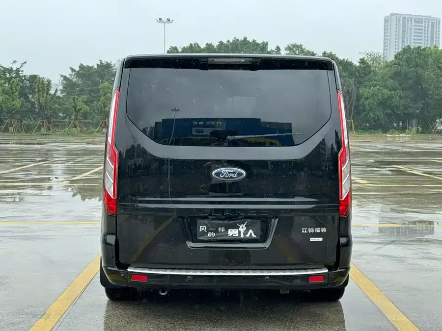 Ford Tourneo Tourneo 2020 2.0T Automatic Elite Edition National VI 2022 — миниатюра 5