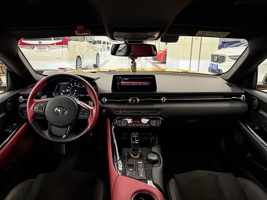 Toyota Supra Supra 2022 facelift GR SUPRA 3.0T standard model 2024 — миниатюра 5