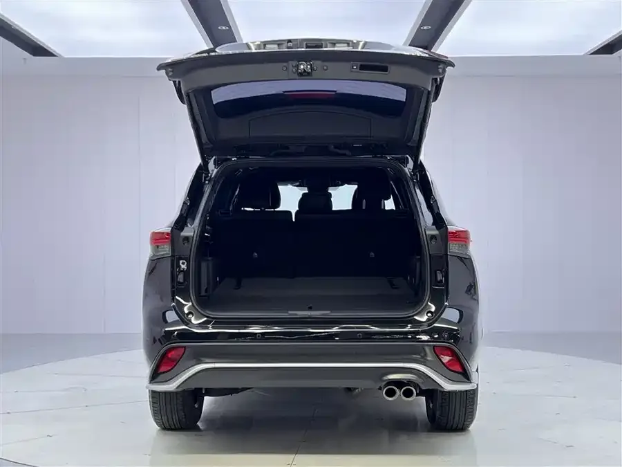 Toyota Crown Land Crown Land 2023 2.5L HEV 4WD Elite Edition 2024 — миниатюра 4