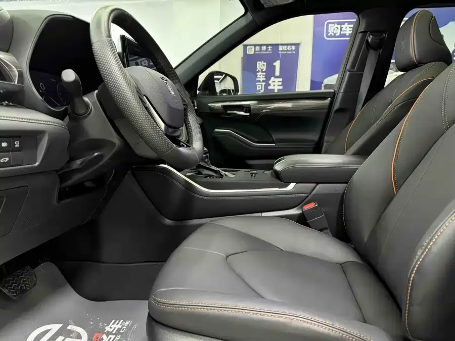 Toyota Crown Land Crown Land 2024 2.5L HEV 4WD Premium Edition 2024 — миниатюра 5
