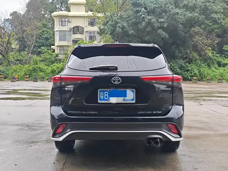 Toyota Crown Land Crown Land Release 2022 2.5L HEV 4WD Flagship Edition 2022 — миниатюра 2