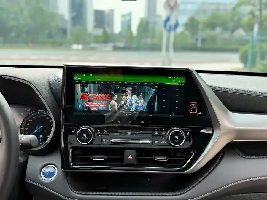 Toyota Crown Land Crown Land 2023 2.5L HEV 4WD Deluxe Edition 2023 — миниатюра 4