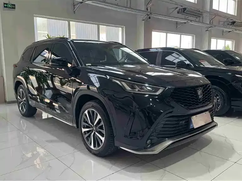 Toyota Crown Land Crown Land 2024 2.5L HEV 4WD Premium Edition 2024 — миниатюра 3