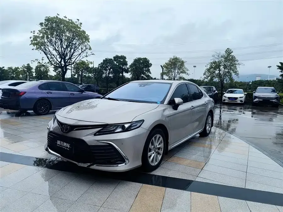 Toyota Camry 2024