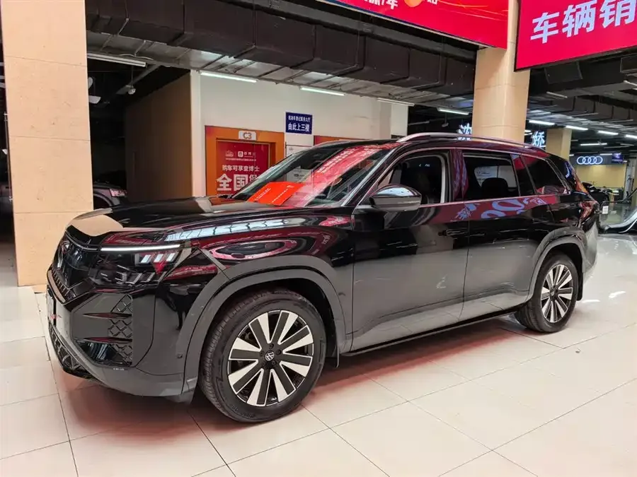 Volkswagen Teramont 2025 Touron Pro 450TSI 4WD Vertical and Horizontal Edition 2025 — фото 1, купить с доставкой в Москву