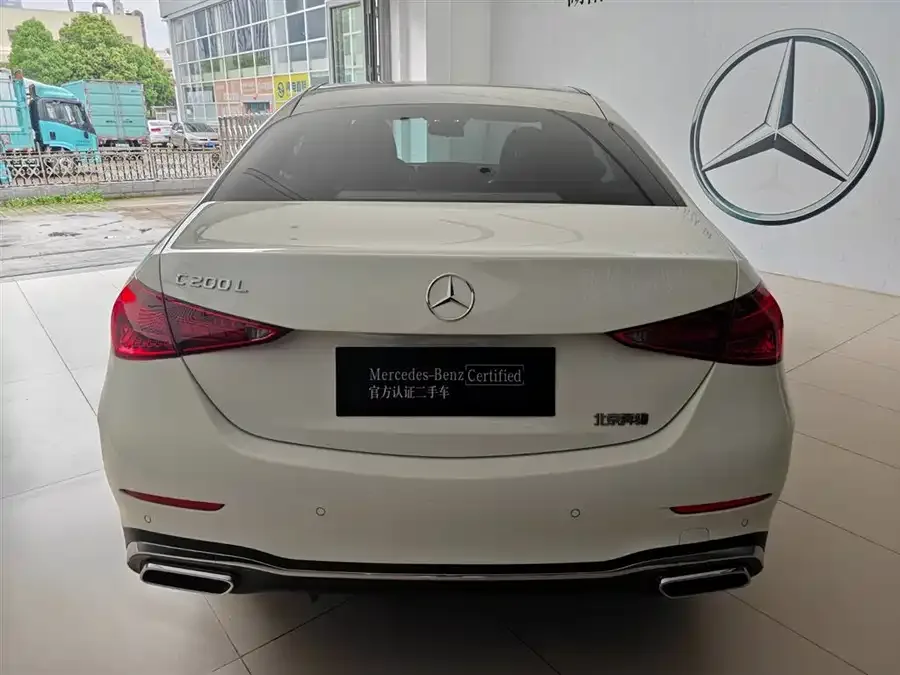 Mercedes-Benz Class C Mercedes-Benz C-Class 2025 C 200 L Sports Edition 2025 — миниатюра 2