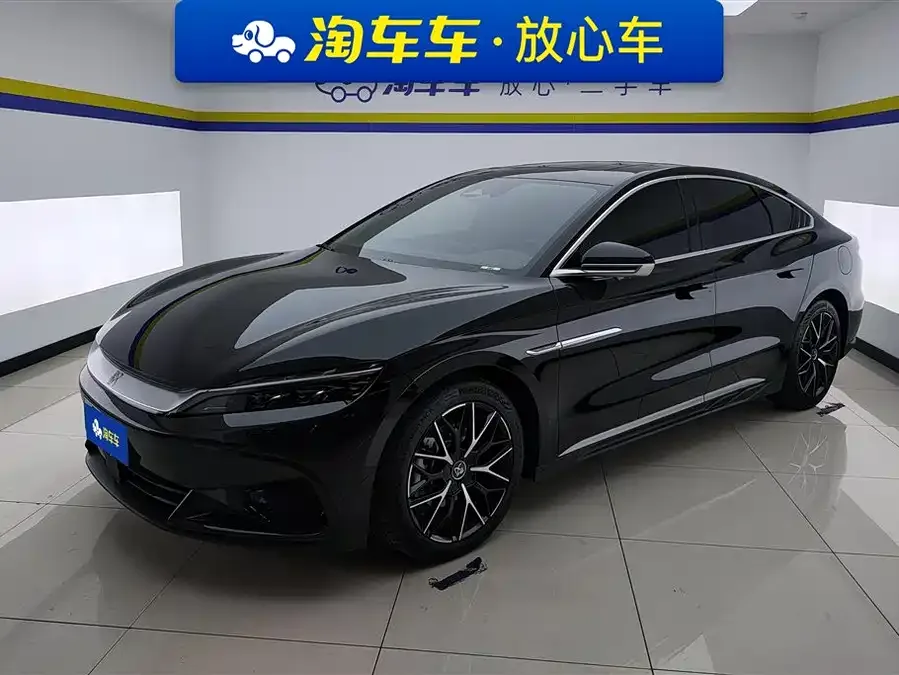 BYD Second-hand Han 2025 DM-i 125KM Premium Edition 2024 — фото 1, купить с доставкой в Москву