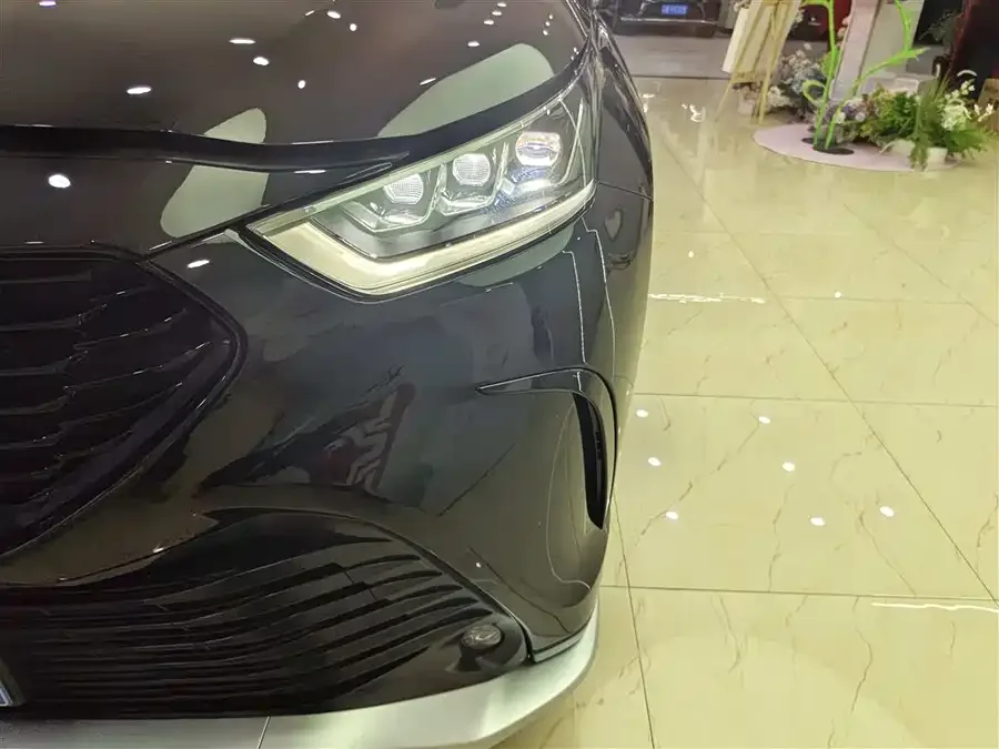 Toyota Crown Land Crown Land 2024 2.5L HEV 4WD Deluxe Edition 2024 — миниатюра 3