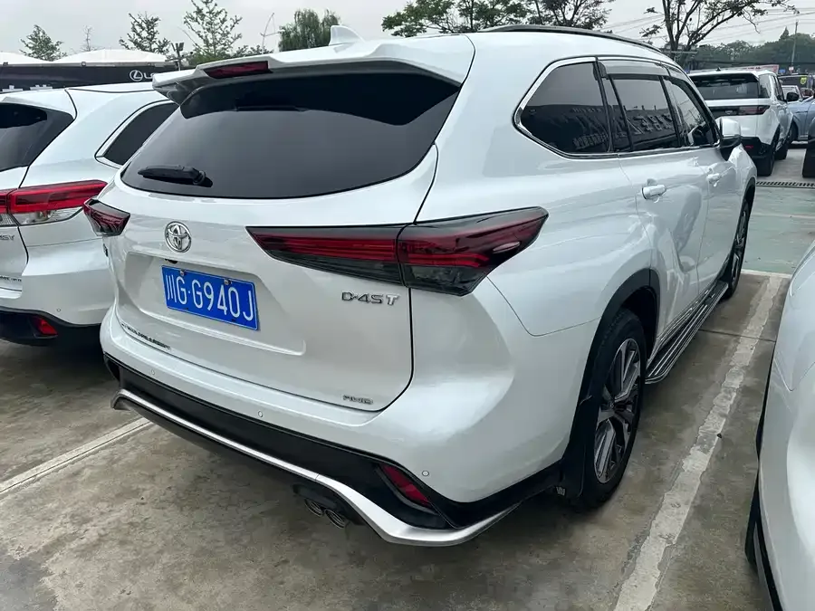 Toyota Crown Land Crown Land Rover 2024 2.0T Four-Wheel Drive Edition 2024 — миниатюра 4