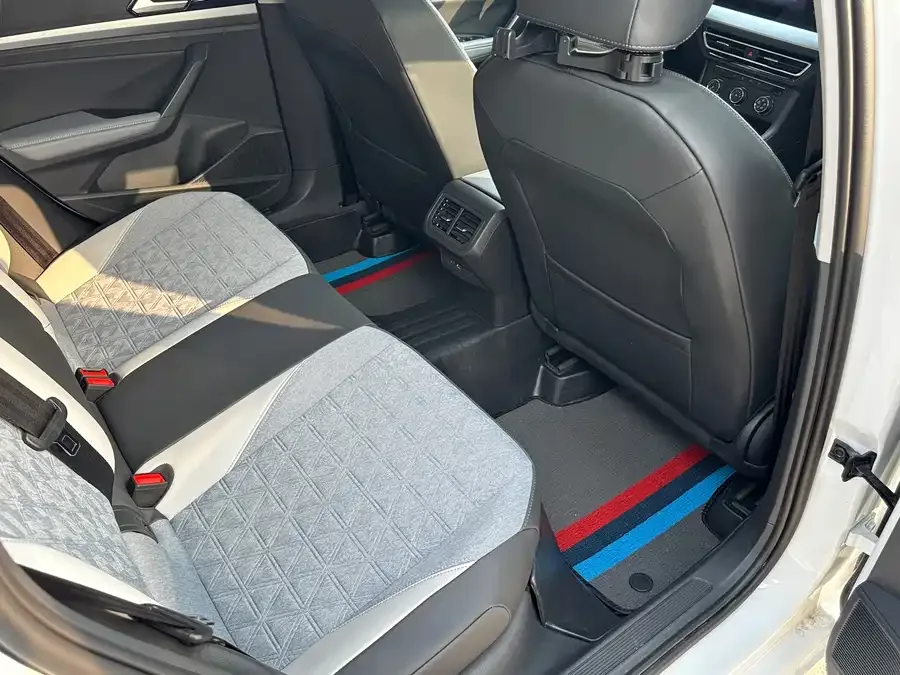 Volkswagen Lavida Lavida 2024 1.5L Automatic Full Edition 2024 — миниатюра 4