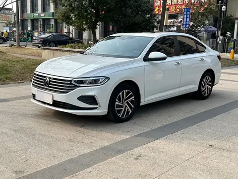 Volkswagen Lavida 2024 купить в Москве