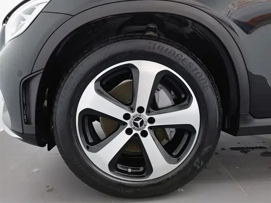 Mercedes-Benz GLC-Class Mercedes-Benz GLC 2022 Model 3 GLC 260 L 4MATIC Dynamic 2022 — миниатюра 5