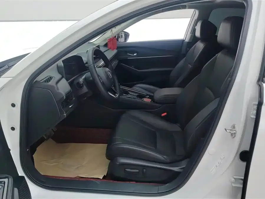 Honda Accord Accord 2024 260TURBO Luxury Edition 2024 — миниатюра 3