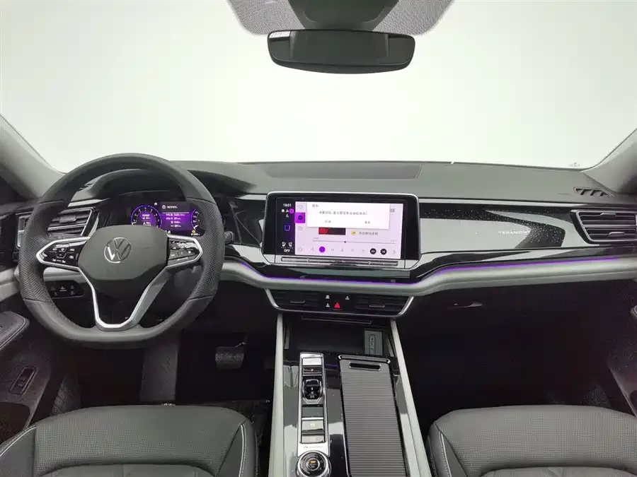 Volkswagen Teramont 2024 Touron 380TSI 4WD Luxury Edition 2024 — миниатюра 2
