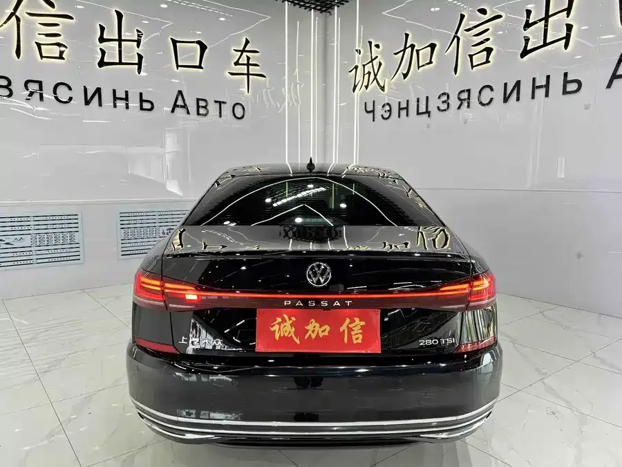 Volkswagen Passat Passat 2022 280TSI Elite Edition 2023 — миниатюра 2