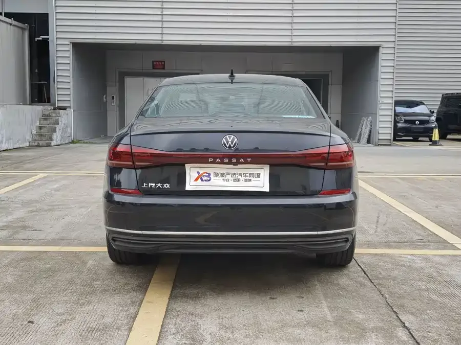 Volkswagen Passat Passat 2025 Outstanding Model 330TSI Starry Sky Elite Edition 2026 — миниатюра 2