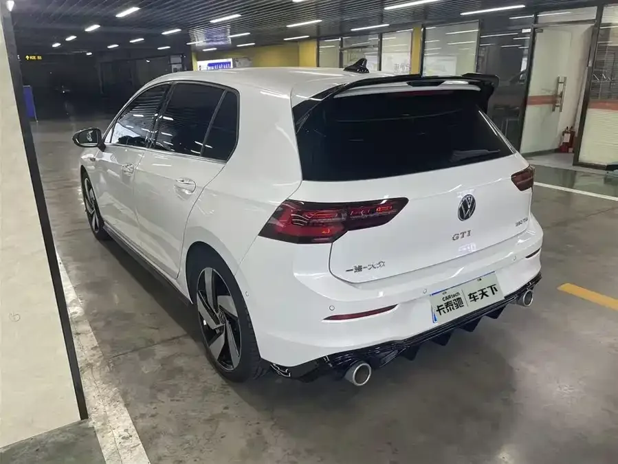 Volkswagen GOLF GTI Golf GTI 2023 380TSI DSG GTI 2025 — миниатюра 5