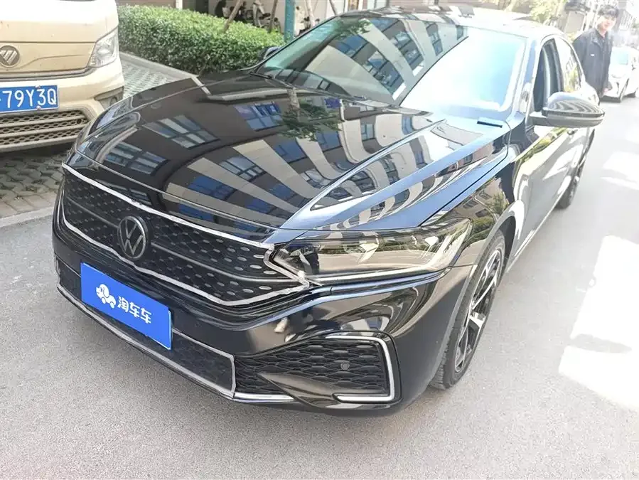 Volkswagen Passat Passat 2023 facelift 330TSI Star Elite Edition 2023 — фото 1, купить с доставкой в Москву
