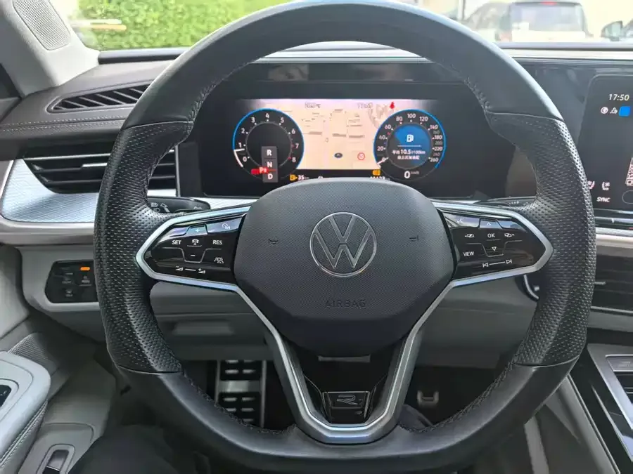 Volkswagen Tavendor 2023 Lanxun 380TSI 4WD R-Line Touring Edition 2023 — миниатюра 4