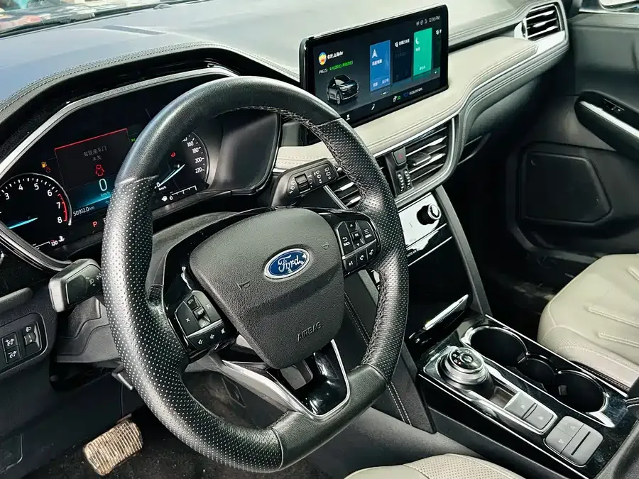 Ford Edge 2020 EcoBoost 245 2WD Premium Edition 2022 — миниатюра 2