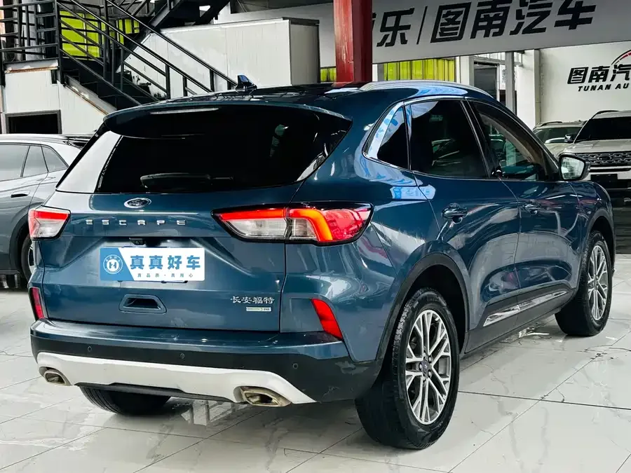 Ford Edge 2020 EcoBoost 245 2WD Premium Edition 2022 — миниатюра 4