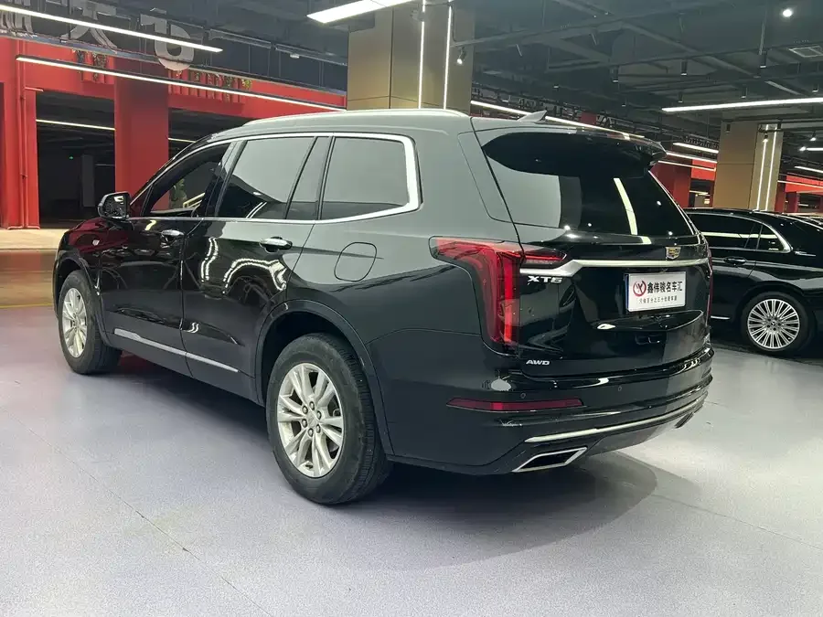 Cadillac XT6 2022 2.0T 7-Seat AWD Fashion 120th Anniversary Limited Edition 2022 — миниатюра 5