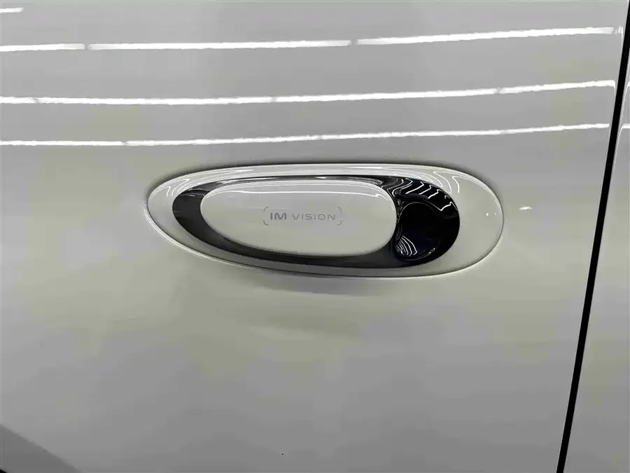 Zhiji L6 Zhiji L6 2025 Ultra 2025 — миниатюра 4