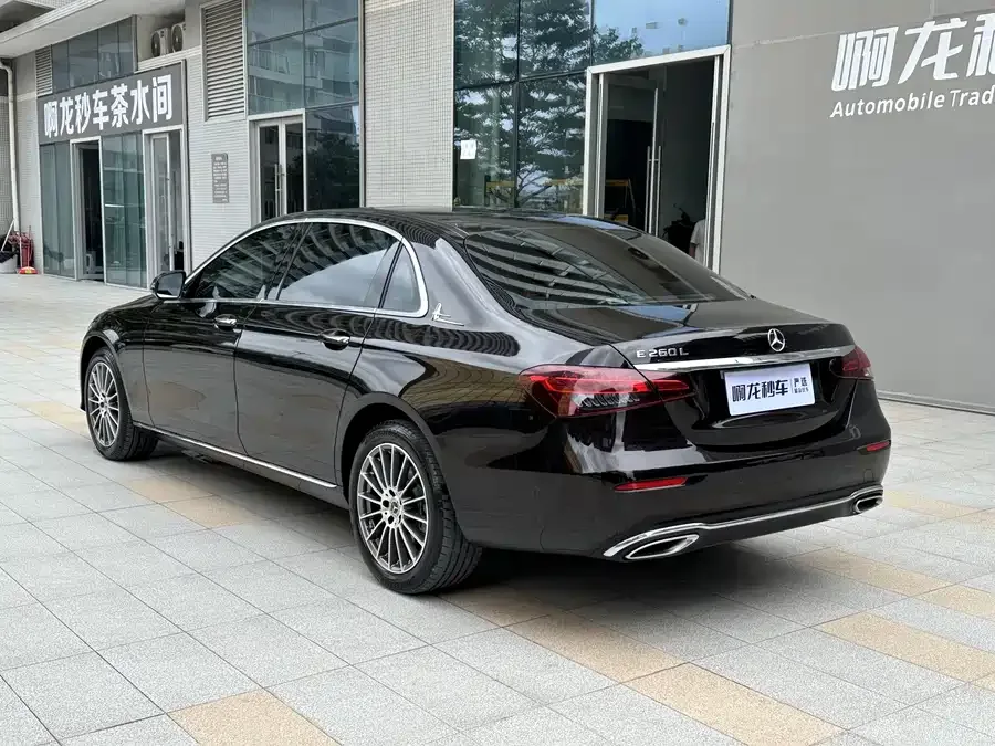 Mercedes-Benz E-Class Mercedes-Benz E-Class 2022 facelift E 260 L 2022 — миниатюра 4