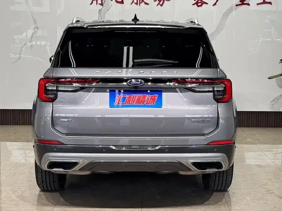 Ford Explorer Explorer 2023 EcoBoost 285 4WD Titanium Edition 6 Seaters 2023 — миниатюра 2