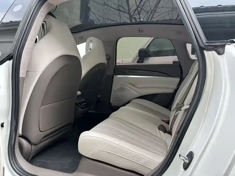 IM Motors L7 Zhiji L7 2022 Dynamic 2023 — миниатюра 4