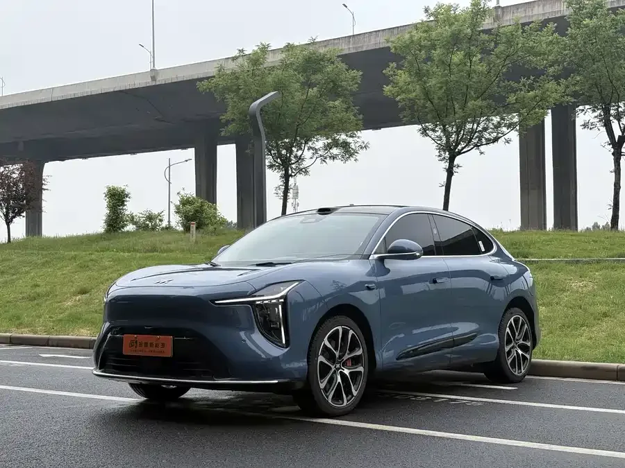 IM Motors LS6 Zhiji LS6 2026 pure electric Max 2025 — фото 1, купить с доставкой в Москву
