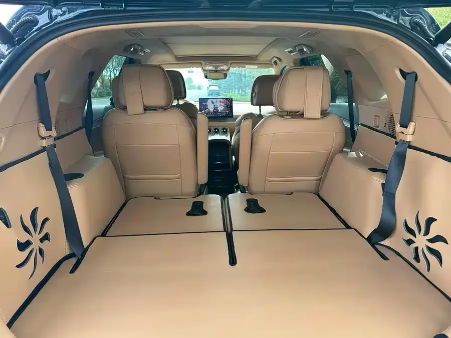 BYD N8 BYD N8 2023 All-wheel Drive Super Hybrid Flagship Six-seater Edition 2024 — миниатюра 2