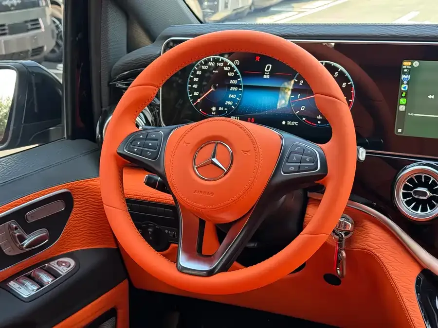 Mercedes-Benz Vito Vito 2023 2.0T Business Edition 7 Seaters 2024 — миниатюра 3