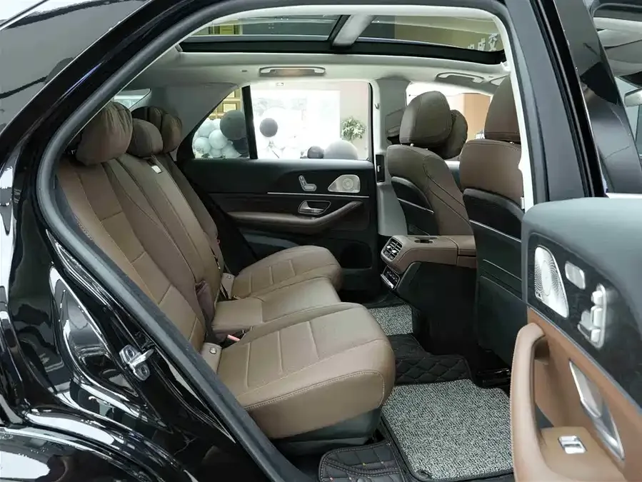 Mercedes-Benz GLE (Imported) Mercedes-Benz GLE (Imported) 2025 GLE 450 4MATIC Luxury 2025 — миниатюра 4