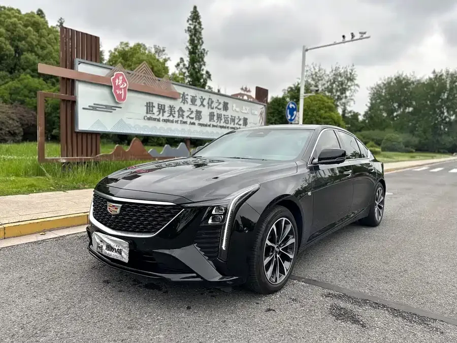Cadillac CT5 2025